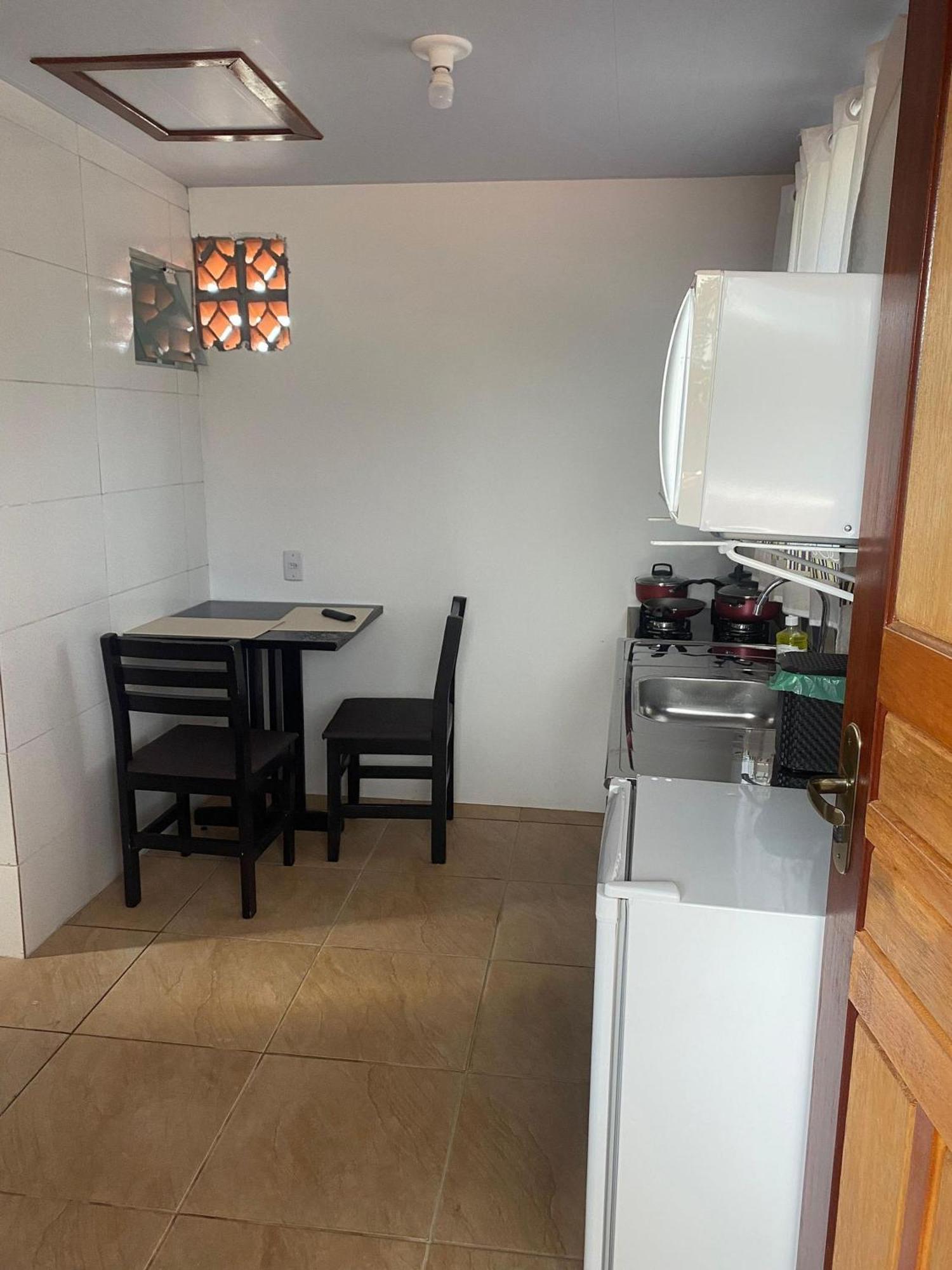 Apartamento Casa Terceiro Piso, Meio De Varias Praias