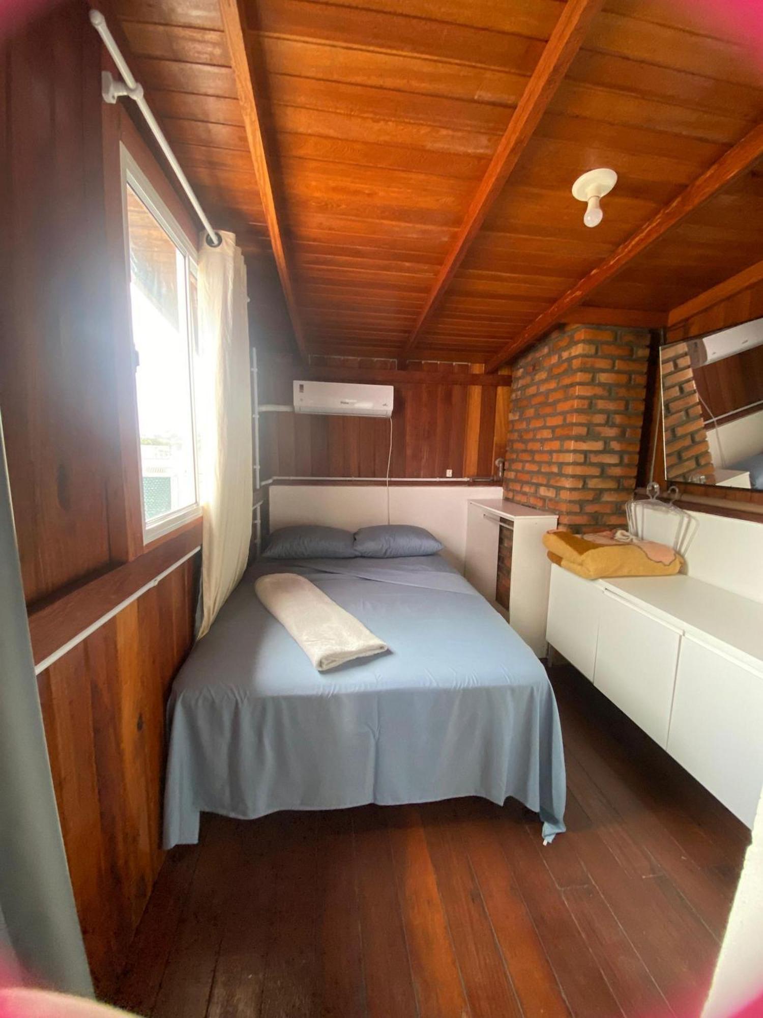 Apartamento Casa Terceiro Piso, Meio De Varias Praias Florianópolis